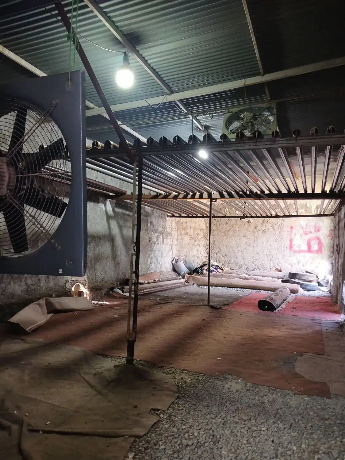 واگذری قالیشویی فعال کلیه تجهیزات قالیشویی|ماشین‌آلات صنعتی|گرگان, |دیوار