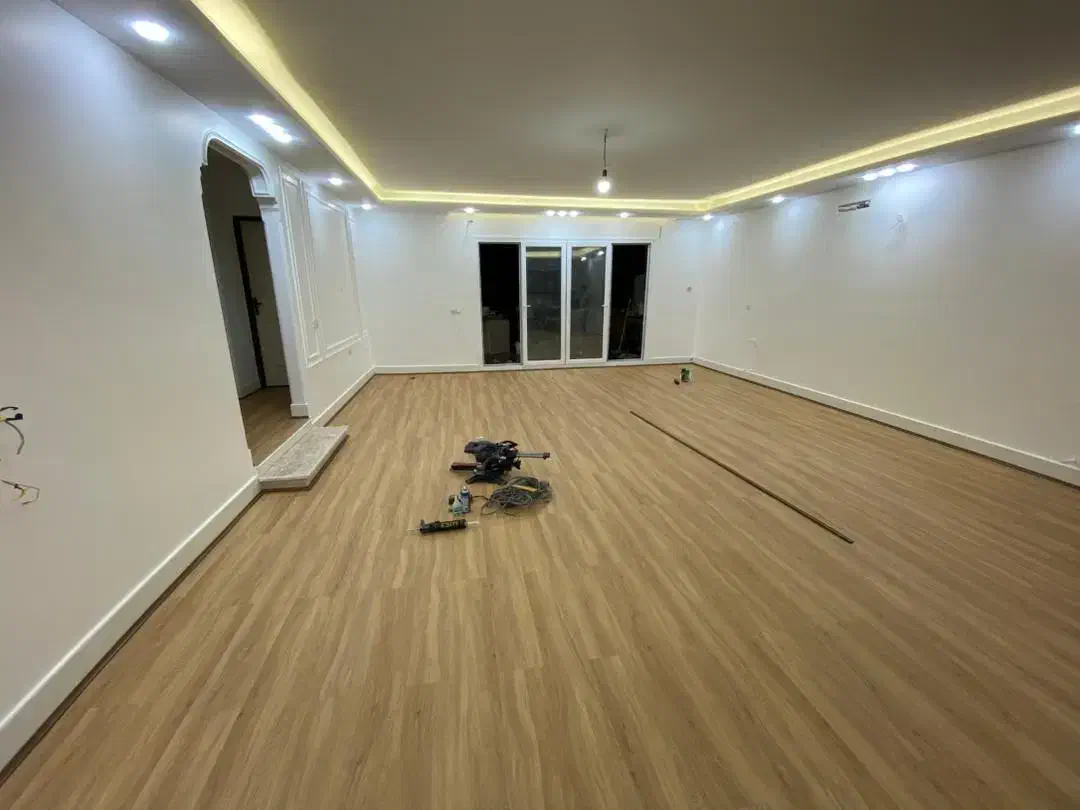 فروش ویژه و اجرای تخصصی پارکت،لمینت،کفپوش و قرنیز|خدمات پیشه و مهارت|هشتگرد, هشتگرد قدیم|دیوار