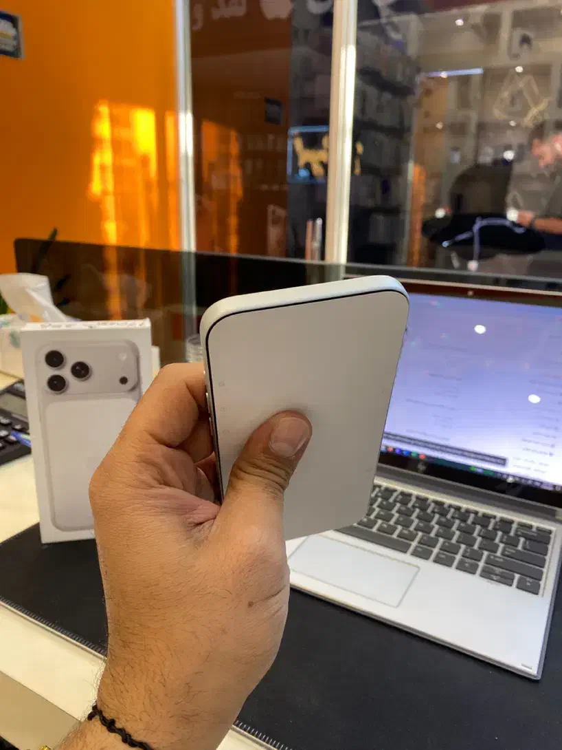 iphone 17 pro max ch/a 256به راحتی خرید کن|موبایل|اصفهان, باغ زرشک|دیوار