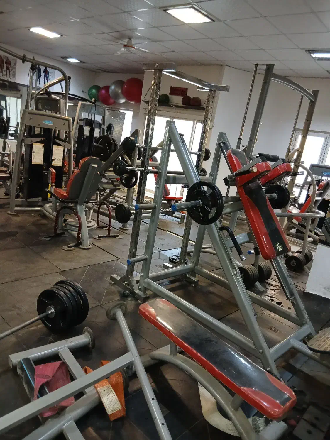 فروش کلی و کامل یه باشگاه بدنسازی حرفه ای|تجهیزات ورزشی|قزوین, |دیوار