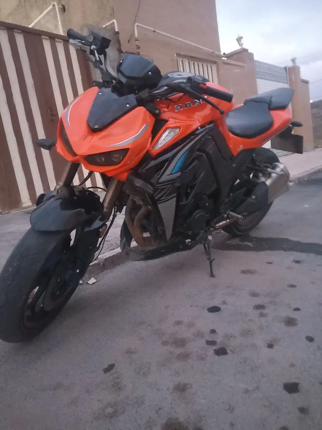 موتور طرح Z1000|موتورسیکلت|زاویه, |دیوار