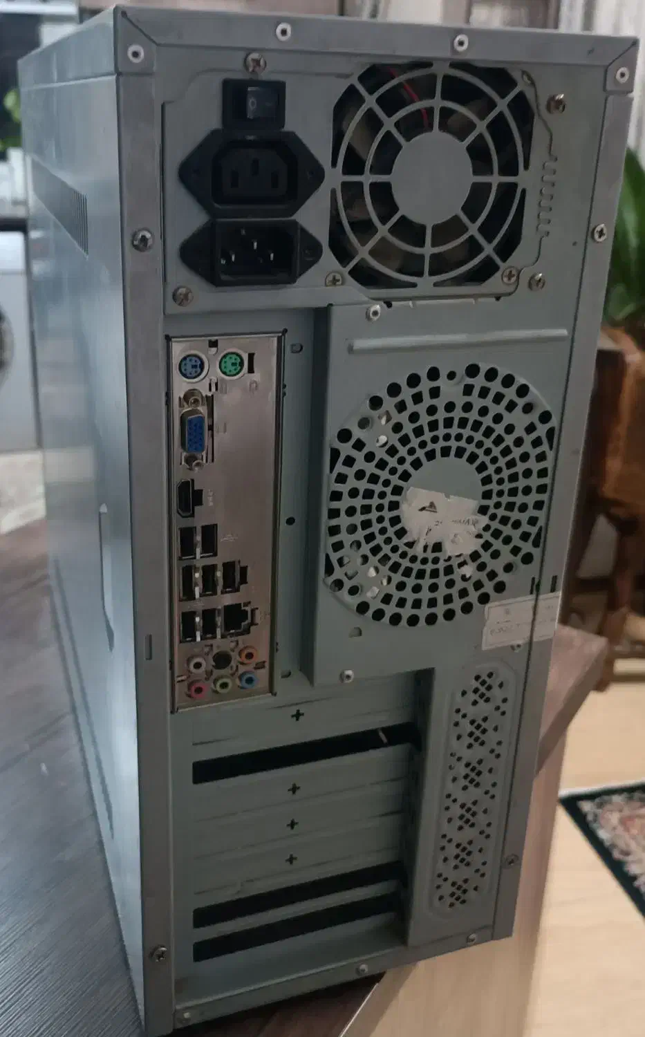 کیس کامپیوتر  در حد نو|رایانه رومیزی|چهارباغ, |دیوار