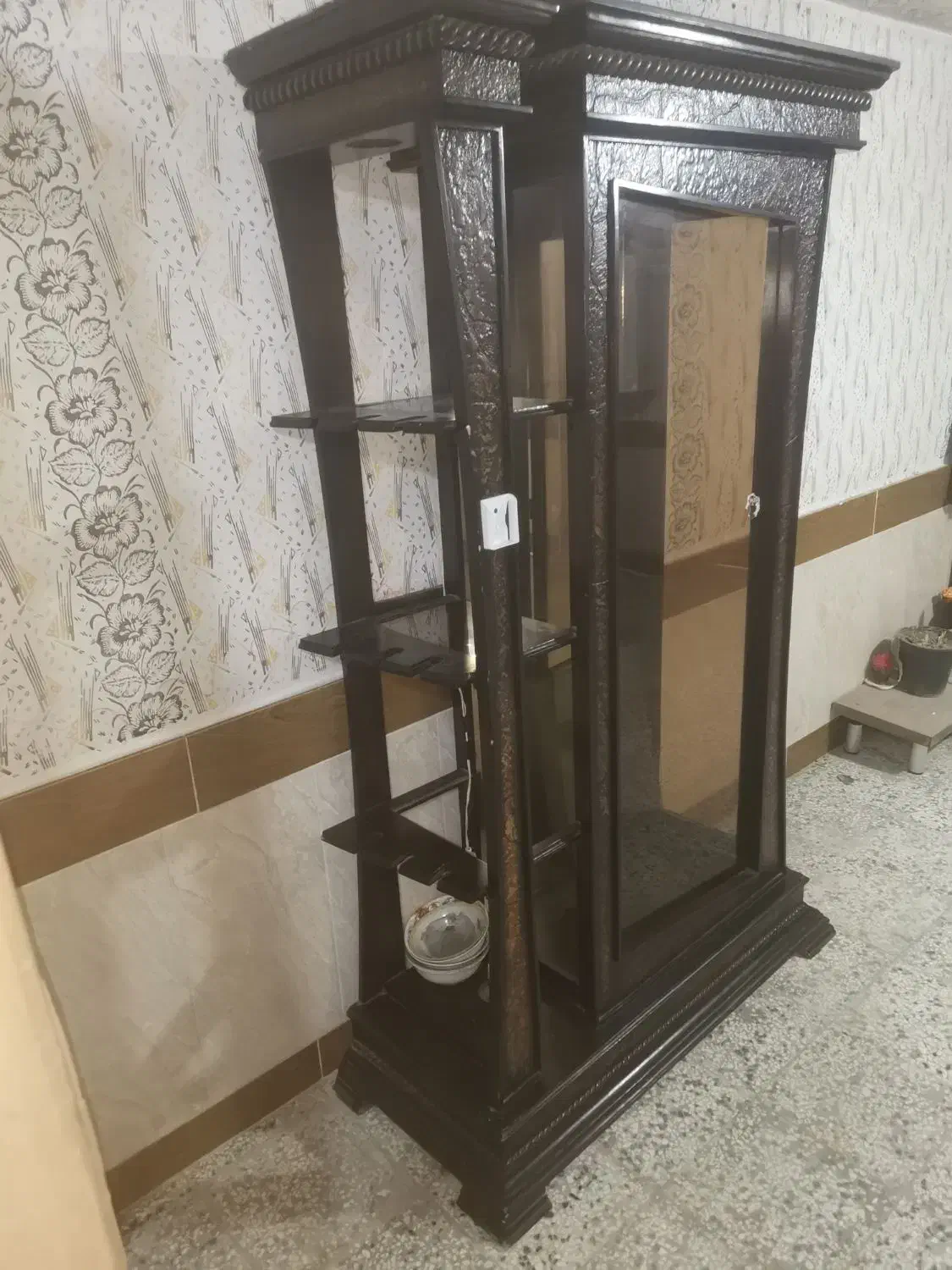 بوفه سلطنتی در حد خشک|بوفه، ویترین، کنسول|گنبد کاووس, |دیوار