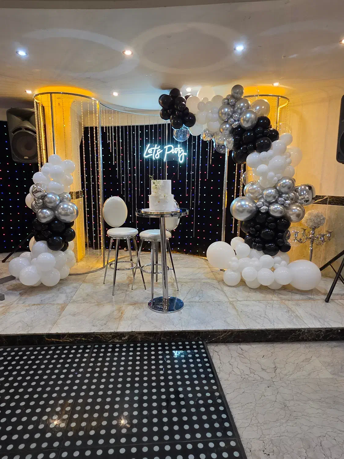 سالن واقع در کرشت|خدمات پذیرایی، مراسم|پردیس, فاز ۳|دیوار