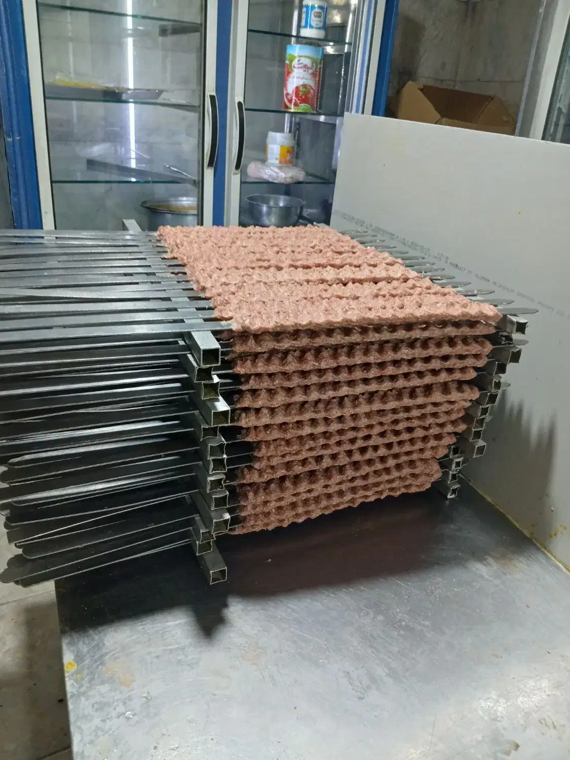 آشپزی مراسمات فقط بصورت دستمزدی|خدمات پذیرایی، مراسم|نهاوند, |دیوار