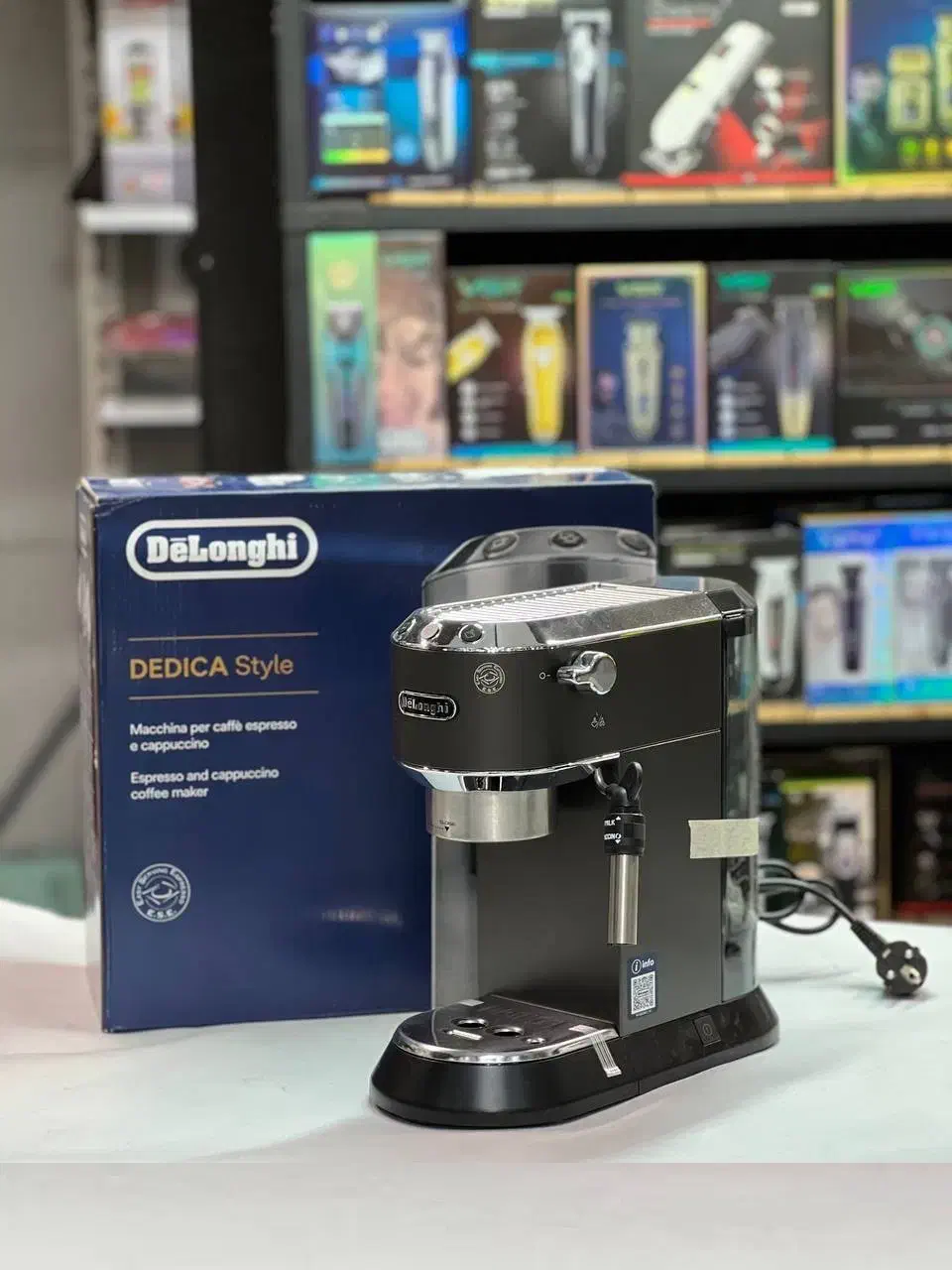 اسپرسو ساز قهوه ساز اسپر سوساز دلونگی 685 مشکی|سماور، چایساز، قهوهساز|مشهد, آزادشهر|دیوار