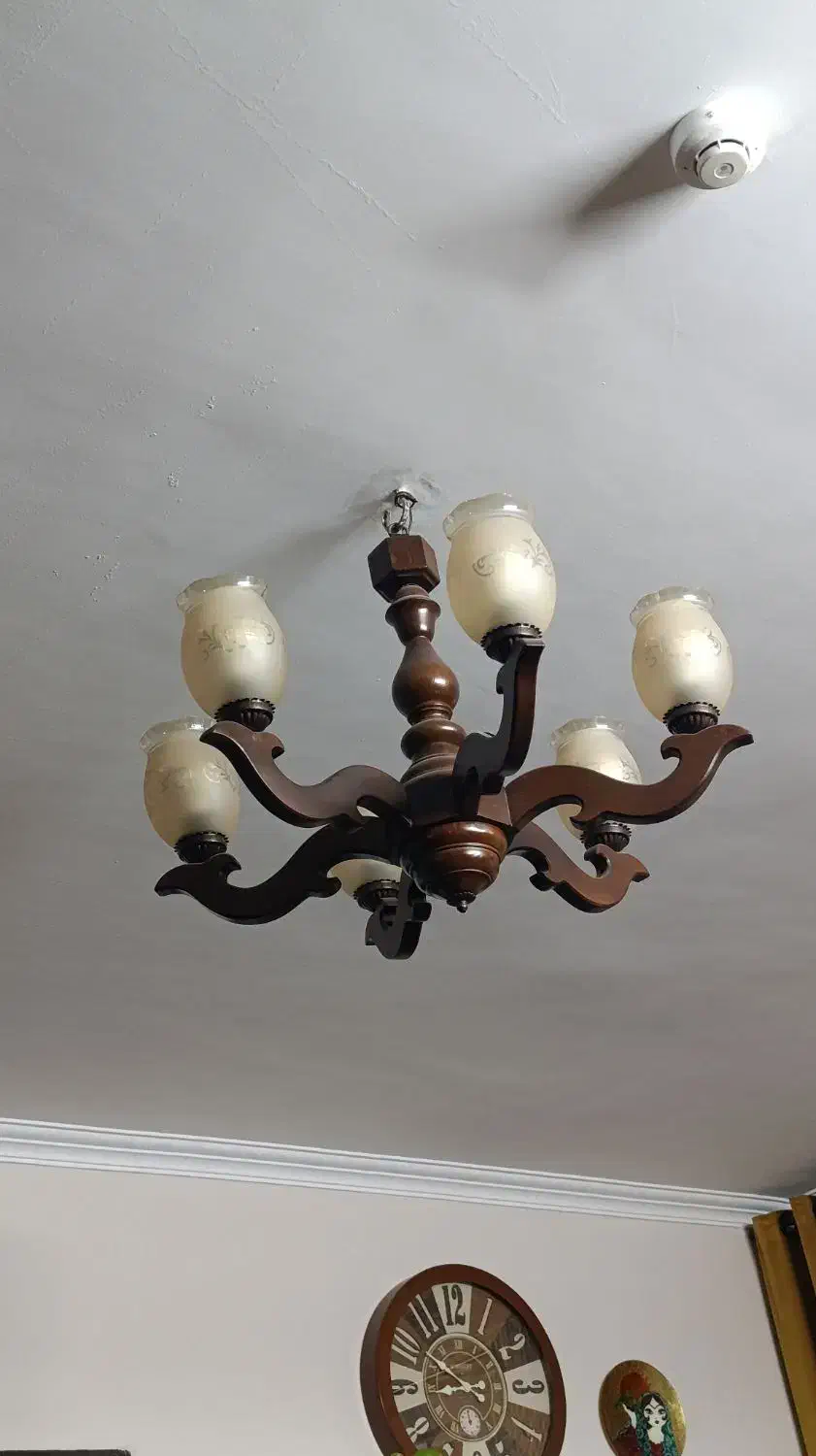 لوستر ۶ شاخه چوبی-اصل و سالم|لوستر و چراغ آویز|یزد, |دیوار