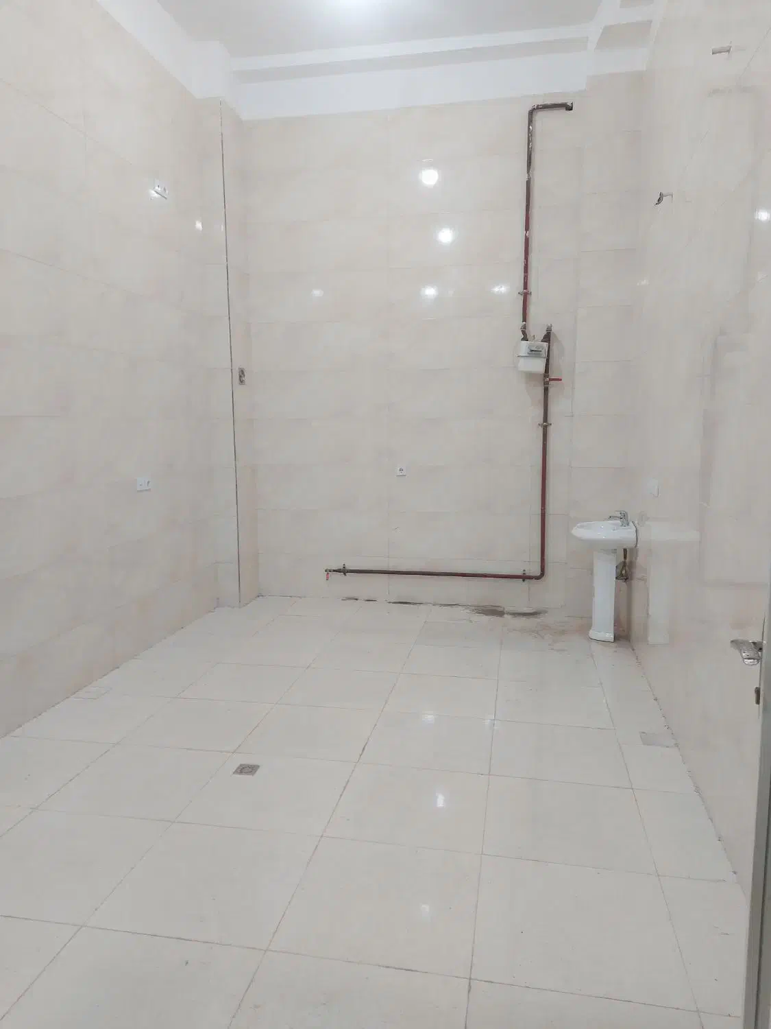 اجاره مغازه|اجارهٔ مغازه و غرفه|مراغه, |دیوار