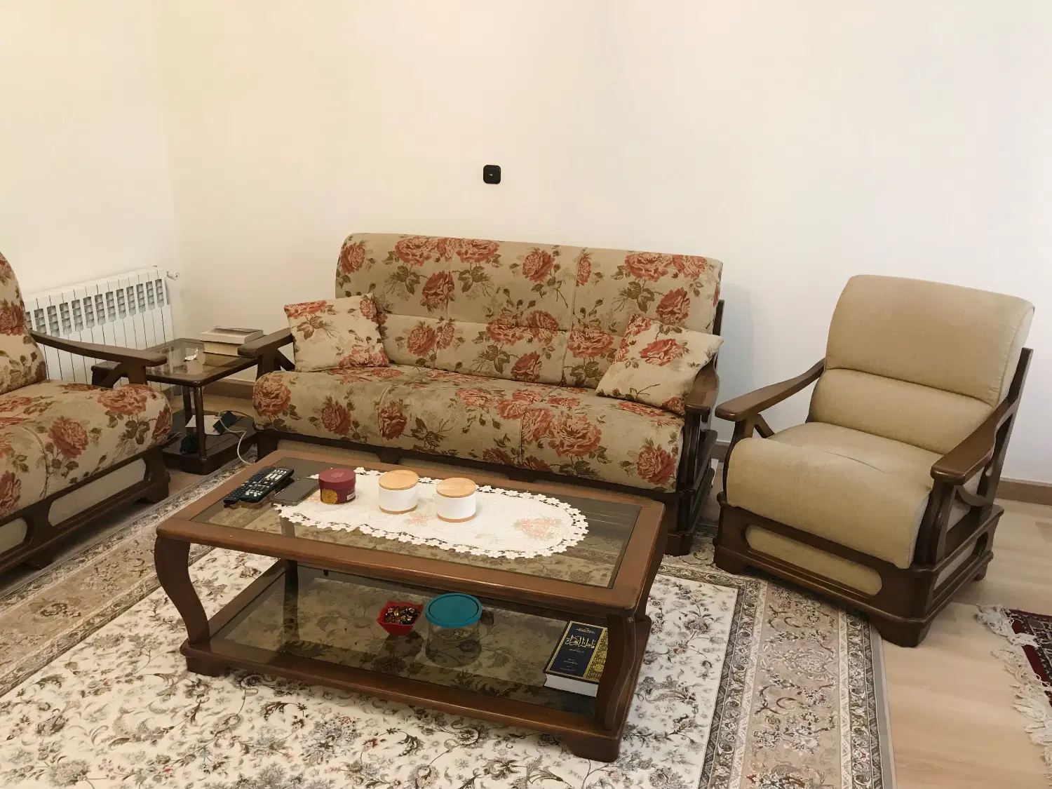 مبلمان ۷ نفره چوب راش طبیعی|مبلمان خانگی و میز عسلی|تهران, امیرآباد|دیوار
