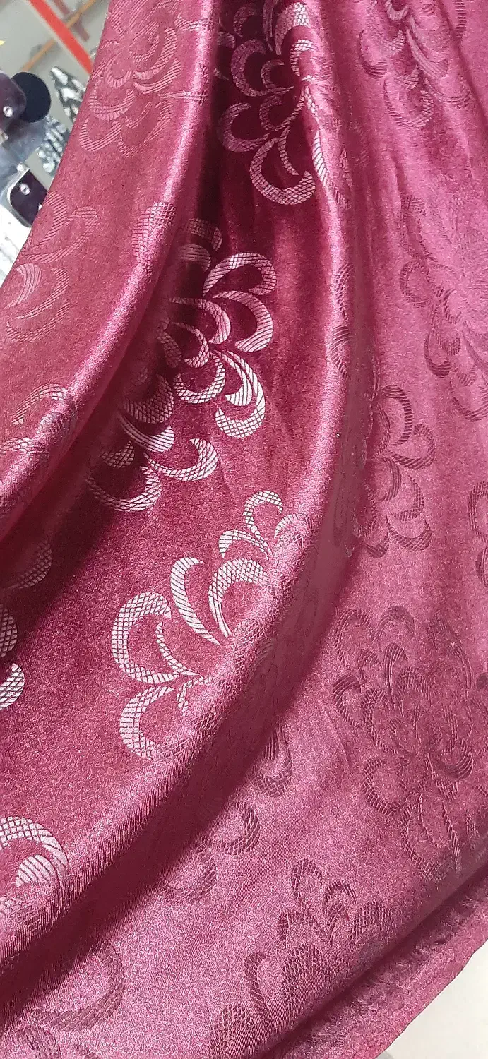 پارچه مخملی|لباس|مهاباد (آذربایجان غربی), |دیوار