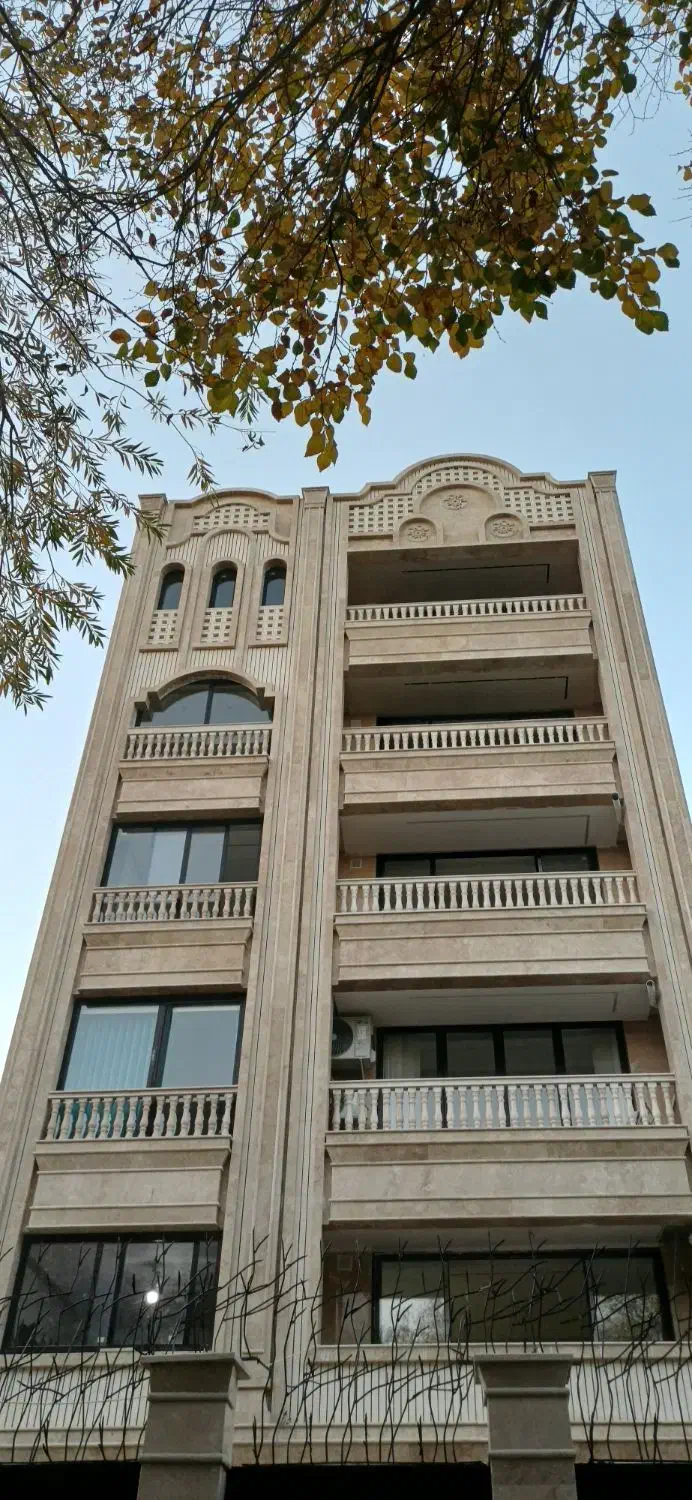 آپارتمان نوساز تکواحدی ۱۸۵ متری در خادمی|فروش آپارتمان|اصفهان, دستگرده|دیوار