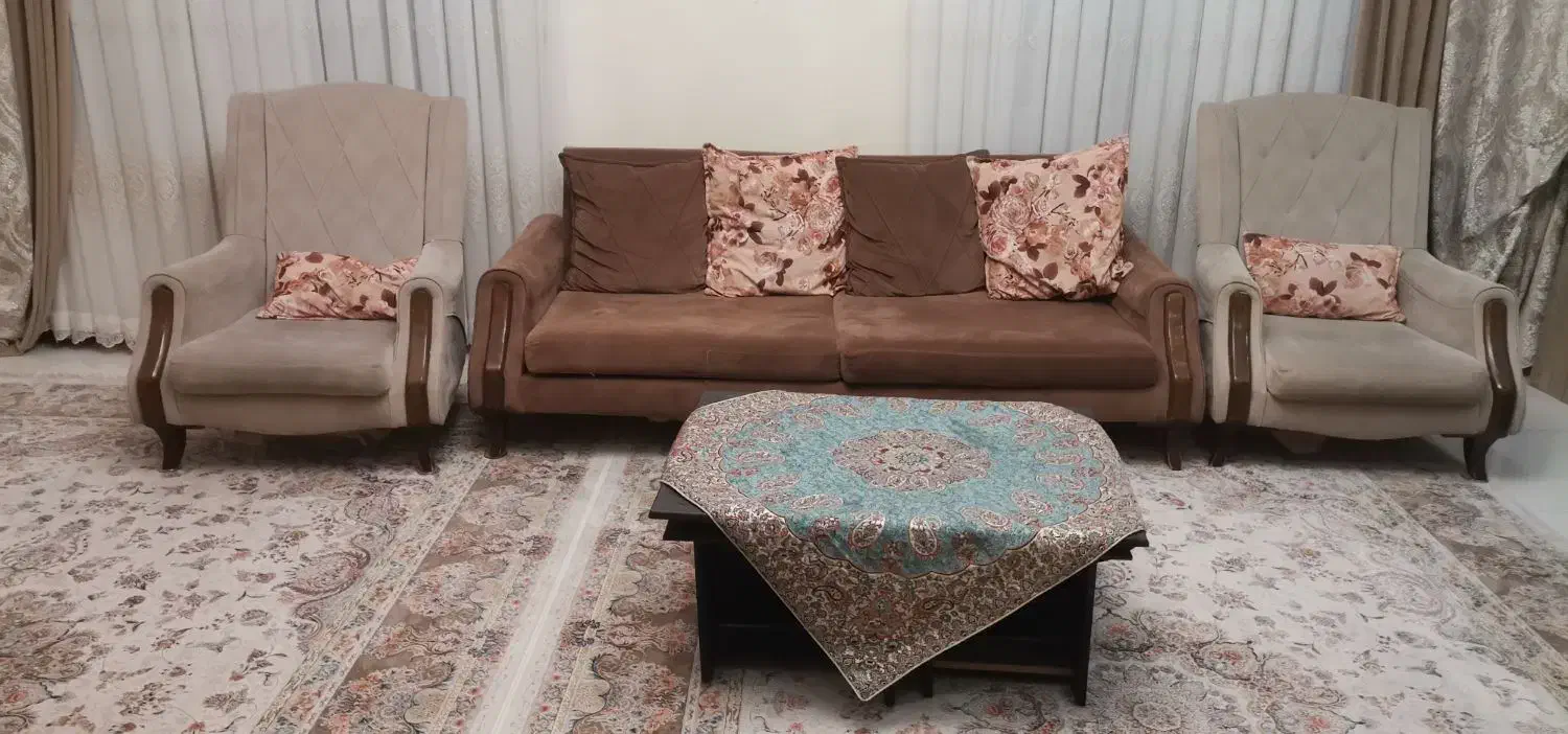 مبلمان هفت نفره|مبلمان خانگی و میز عسلی|تهران, دولاب|دیوار