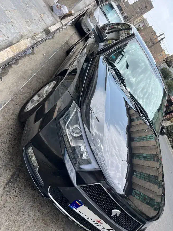 دنا پلاس توربو 6 دنده بی رنگ|خودرو سواری و وانت|تهران, مرزداران|دیوار