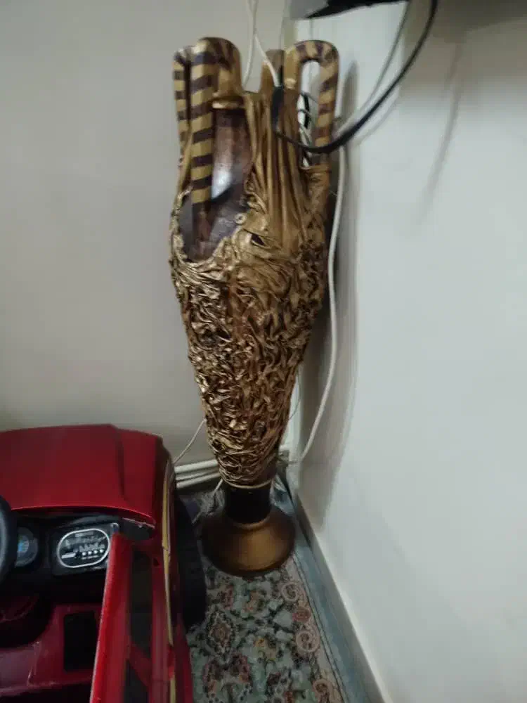 گلدان  بزرگ کنار سالنی|صنایع دستی و سایر لوازم تزئینی|تهران, تاکسیرانی|دیوار