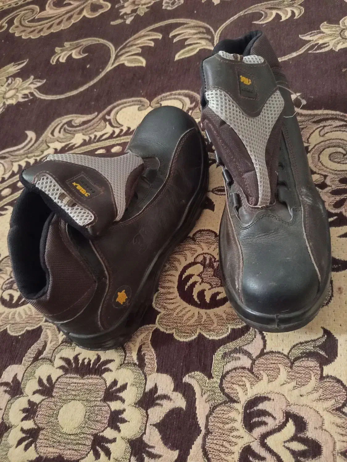 کفش کار ایمنی|کیف، کفش، کمربند|بوشهر, |دیوار