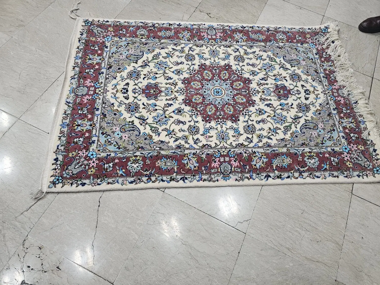 قالیچه دستباف کاشان|فرش|تهران, خواجه نصیر طوسی|دیوار