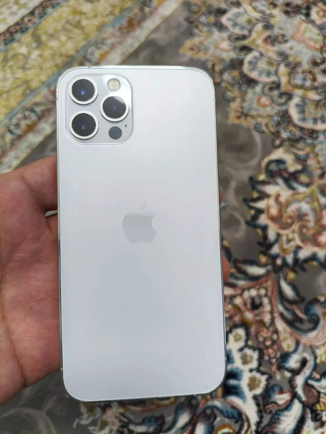 آیفون ۱۲ پرو حافظه ۲۵۶ گیگ|موبایل|اسلام‌شهر, شهرک قائمیه|دیوار