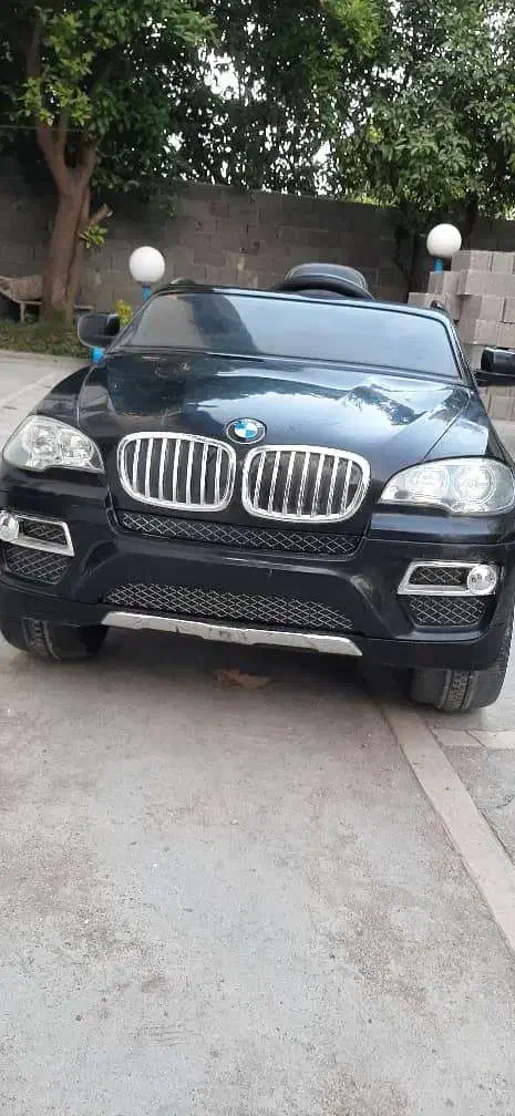 ماشین کنترلی دو موتوره|اسباب‌‌بازی|چالوس, |دیوار