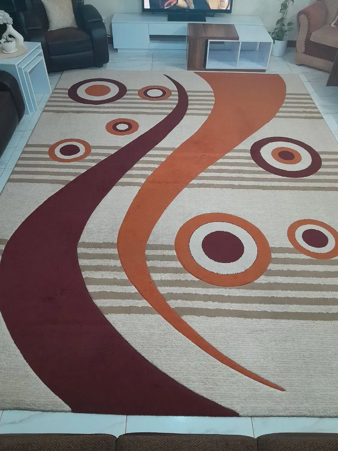 فرش|فرش|شاهین‌شهر, خبرنگار|دیوار