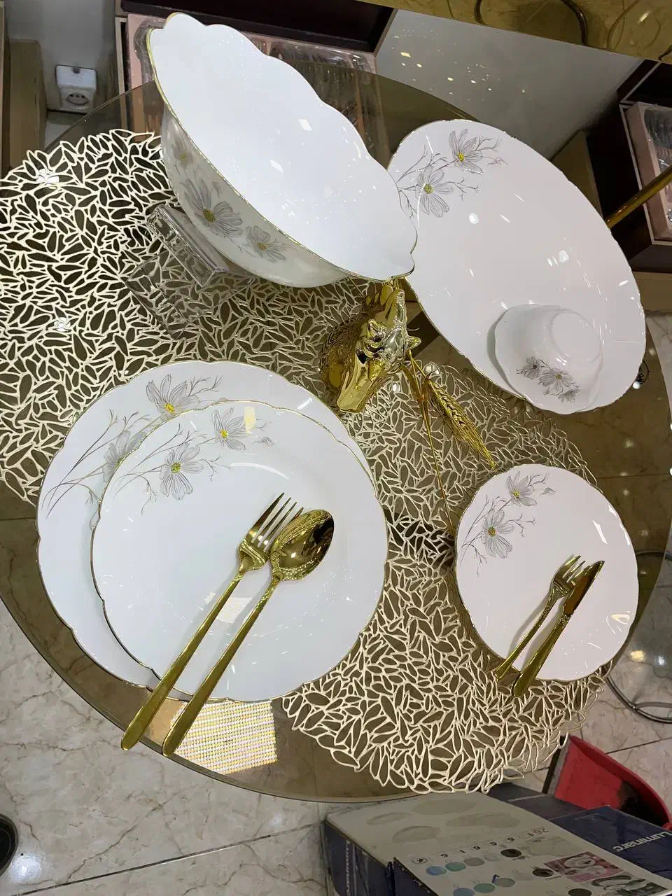 سرویس ارکوپال نیلوفری ژالین طوسی لب طلا|ظروف سرو و پذیرایی|تهران, شوش (باغ آذری)|دیوار