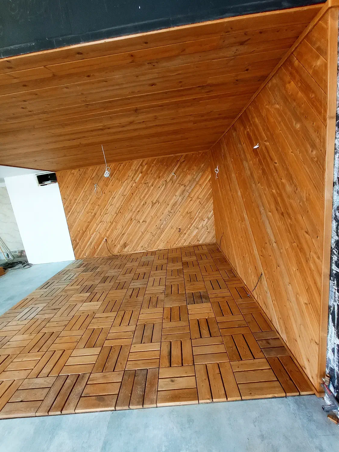 اجرای ترموود ، الاچیق ، سونا ، کف ، نما|خدمات پیشه و مهارت|چهارباغ, |دیوار