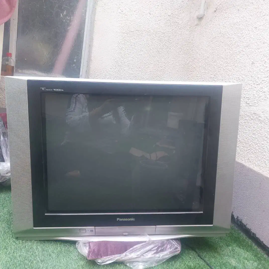 تلوزیون|تلویزیون و پروژکتور|شیراز, آبیاری|دیوار