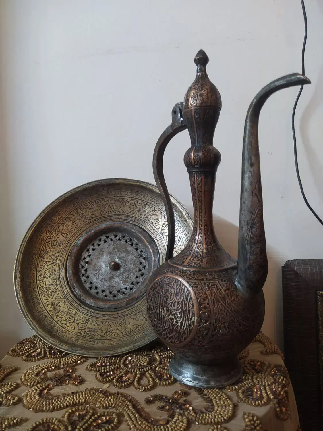 آفتابه لگن مسی تمام قلم قدیمی عتیقه و زیبا|کلکسیون اشیاء عتیقه|تهران, جردن|دیوار