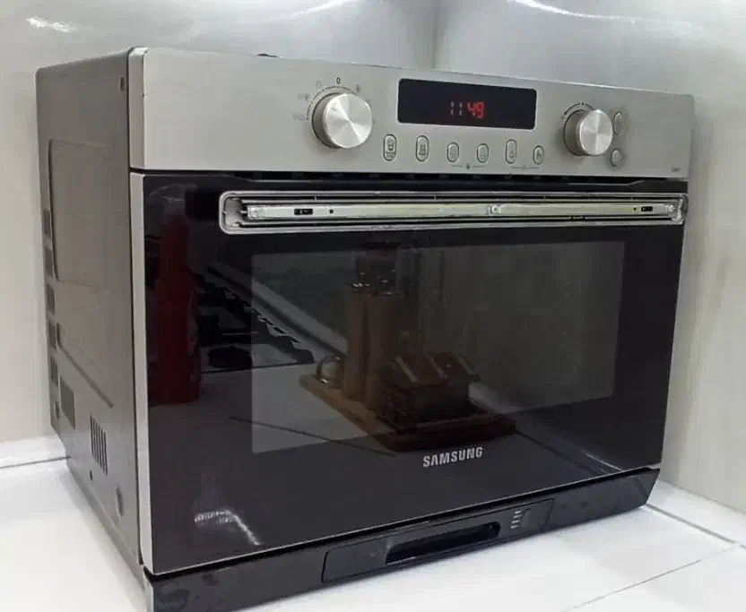 ماکروویو سامی۷|اجاق گاز و لوازم برقی پخت‌وپز|شاهین‌شهر, نظامی|دیوار