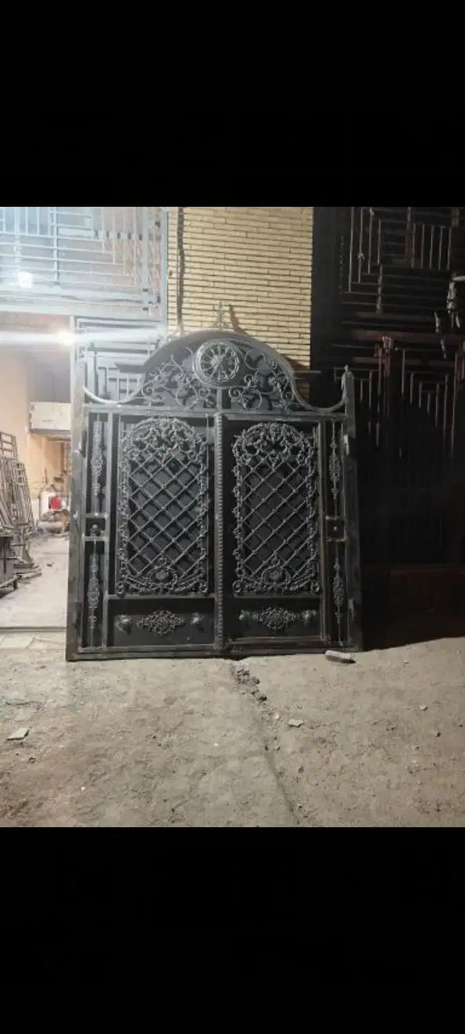 جوشکاری سیار و ثابت درب و پنجره و...|خدمات پیشه و مهارت|آبادان, |دیوار