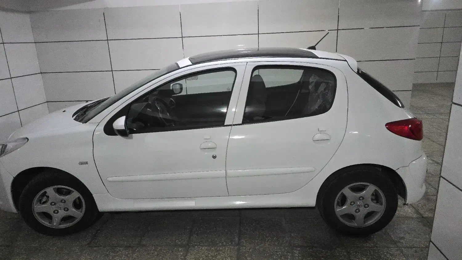 ۲۰۷ اتومات|خودرو سواری و وانت|تهران, مهران|دیوار