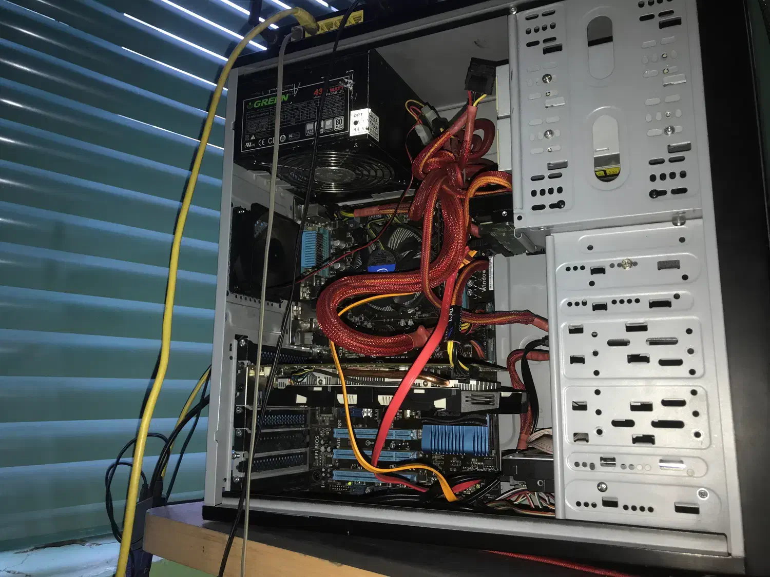 ارزون ترین کیس گیمینگ ایران cpu i5 و گرافیک 1060|رایانه رومیزی|تهران, شمشیری|دیوار