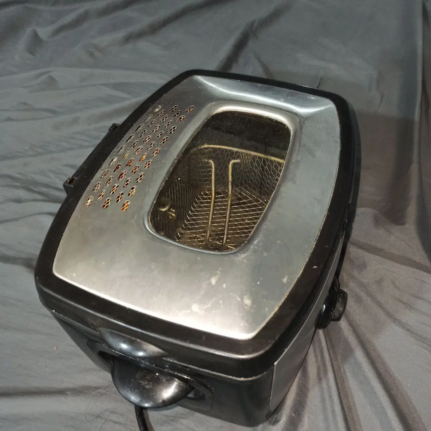 سرخ کن|ظروف پختوپز|خرمشهر, |دیوار