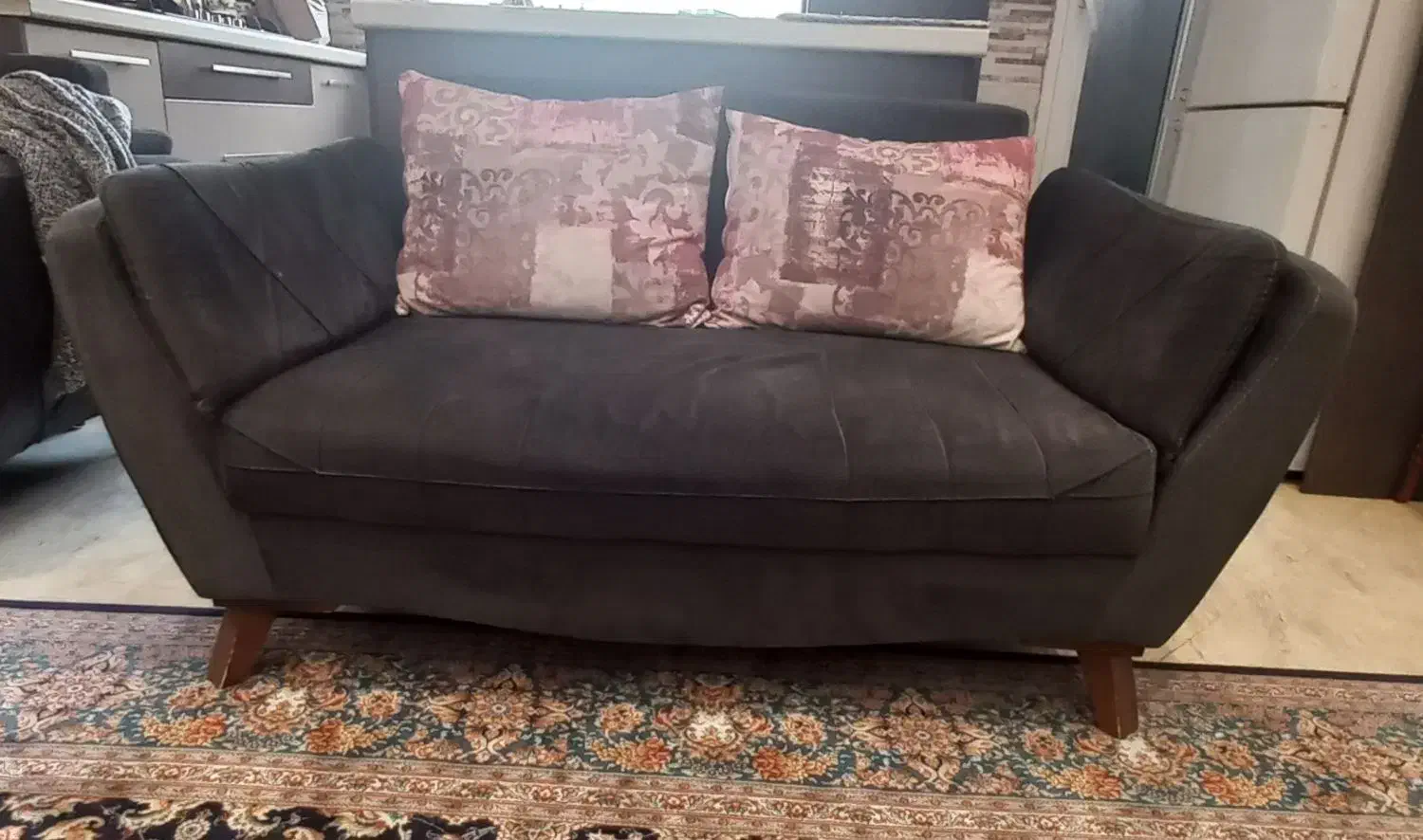 مبل راحتی|مبلمان خانگی و میز عسلی|تهران, شهمیرزادی|دیوار