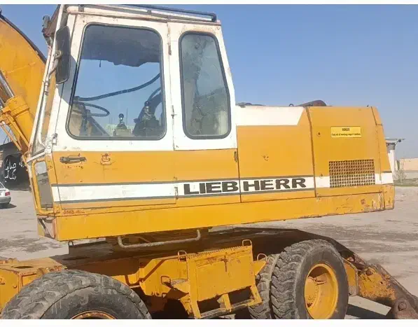 بیل لاستیکی 912 لیپهر|خودرو سنگین|تهران, آذری|دیوار