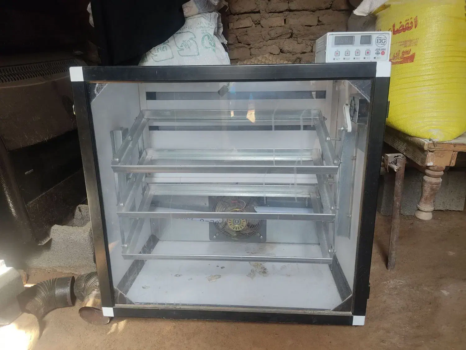 دستگاه جوجه کشی|لوازم جانبی حیوانات|ملکآباد, |دیوار