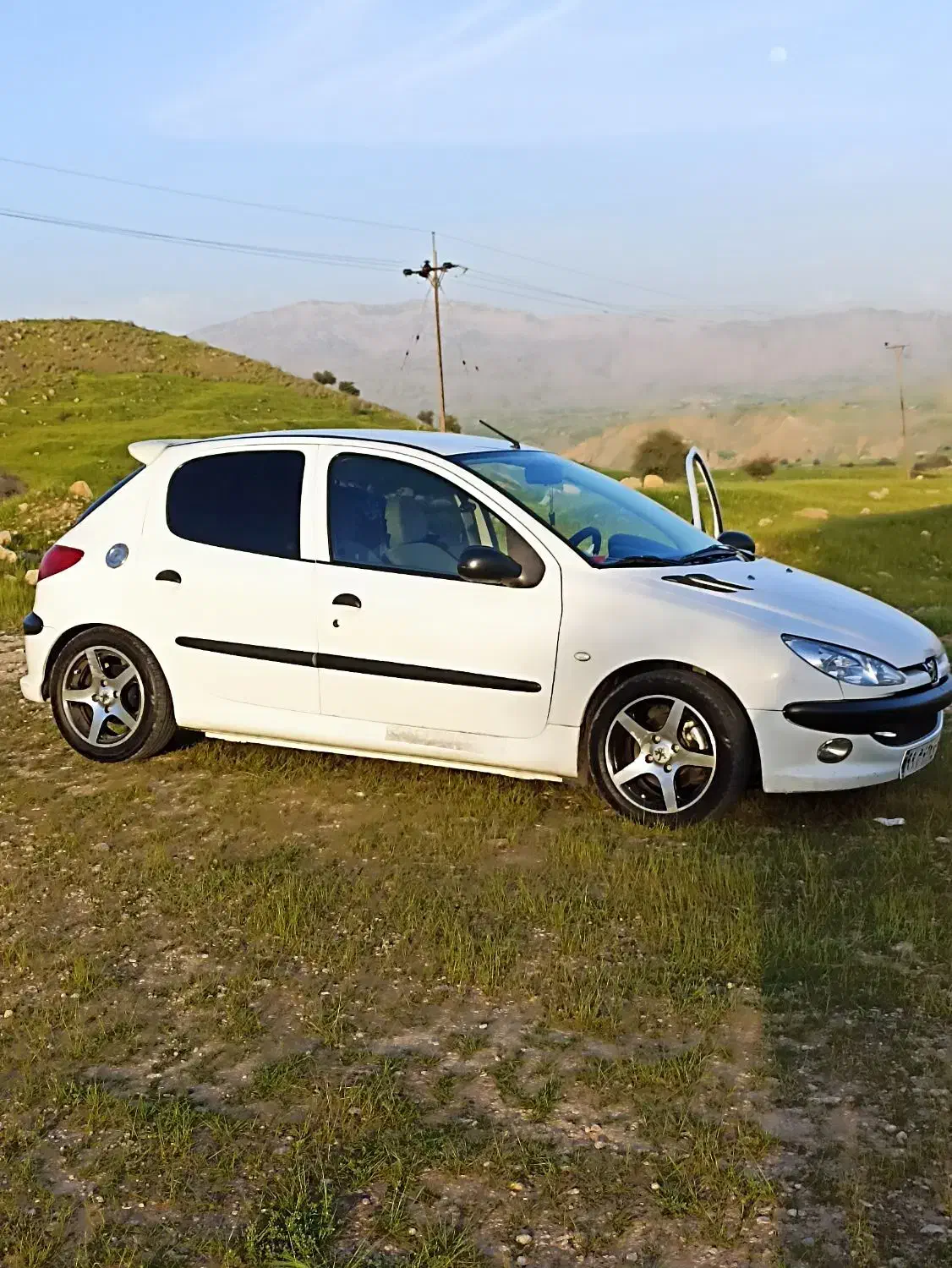 پژو ۲۰۶مدل۹۸|خودرو سواری و وانت|پرند, فاز ۱|دیوار