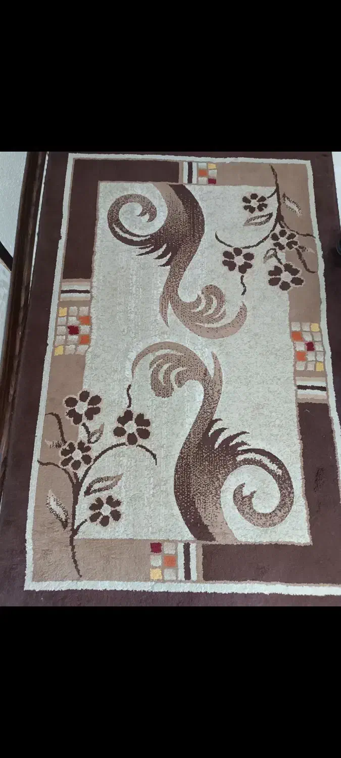 قالیچه یک ونیم متری|فرش|شاهین‌شهر, مسکن مهر|دیوار