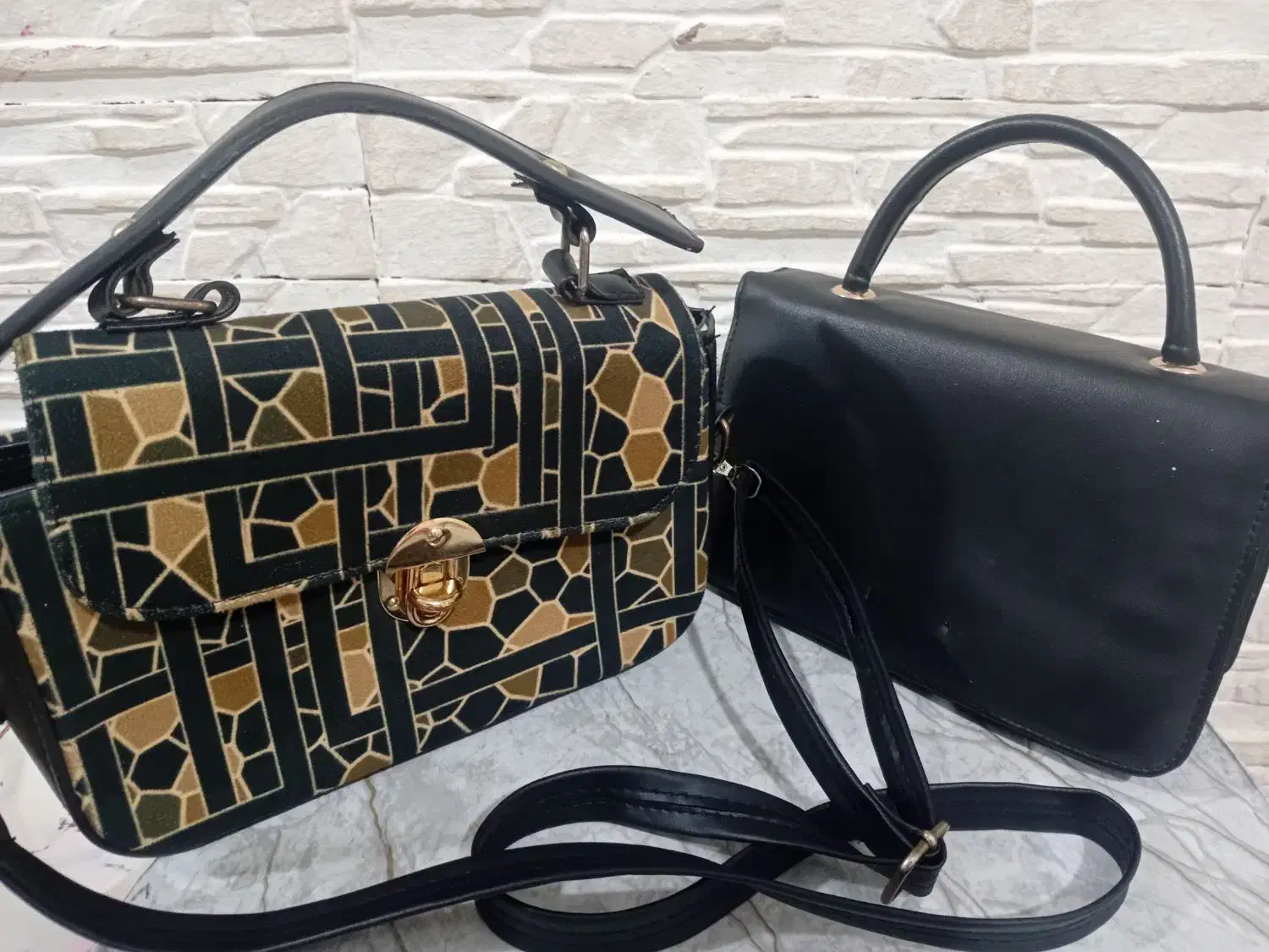 کیف و شال|کیف، کفش، کمربند|گنبد کاووس, |دیوار