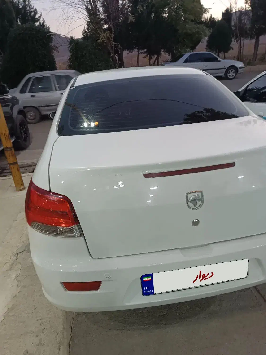 رانا پلاس1402|خودرو سواری و وانت|خرم‌آباد, |دیوار