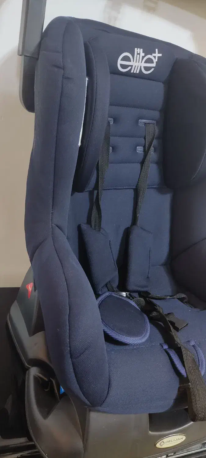 صندلی ماشین کودک مارک دلیجان|تخت و صندلی بچه|اراک, |دیوار