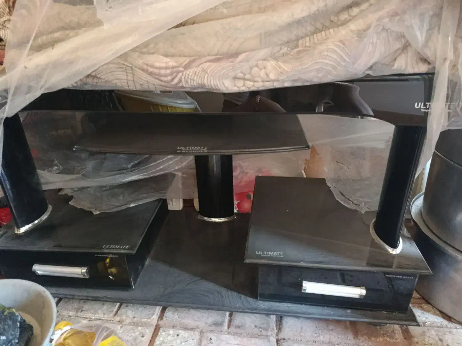 تلویزیون، میزتلویزیون، ضبط صوت|صوتی و تصویری|تربتحیدریه, بالا ولایت|دیوار