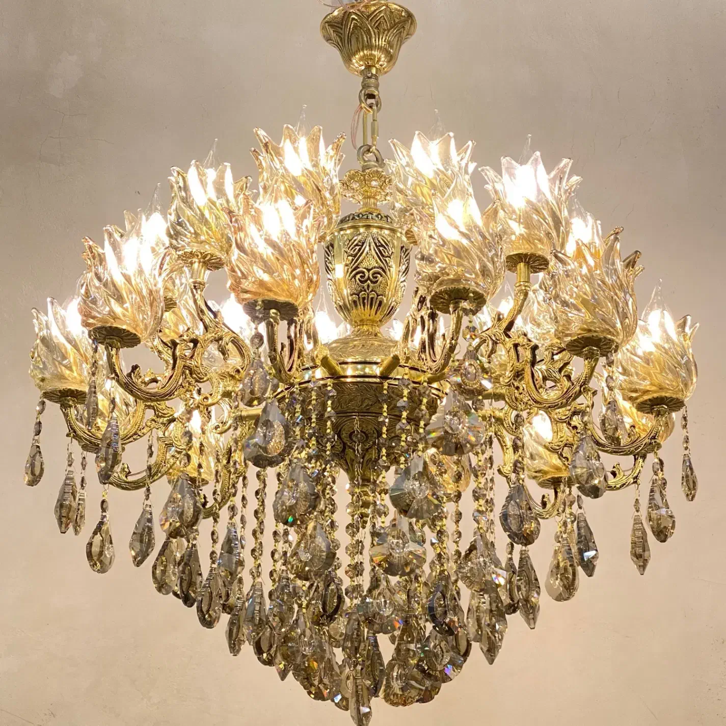 لوستر|لوستر و چراغ آویز|تهران, نعمتآباد|دیوار