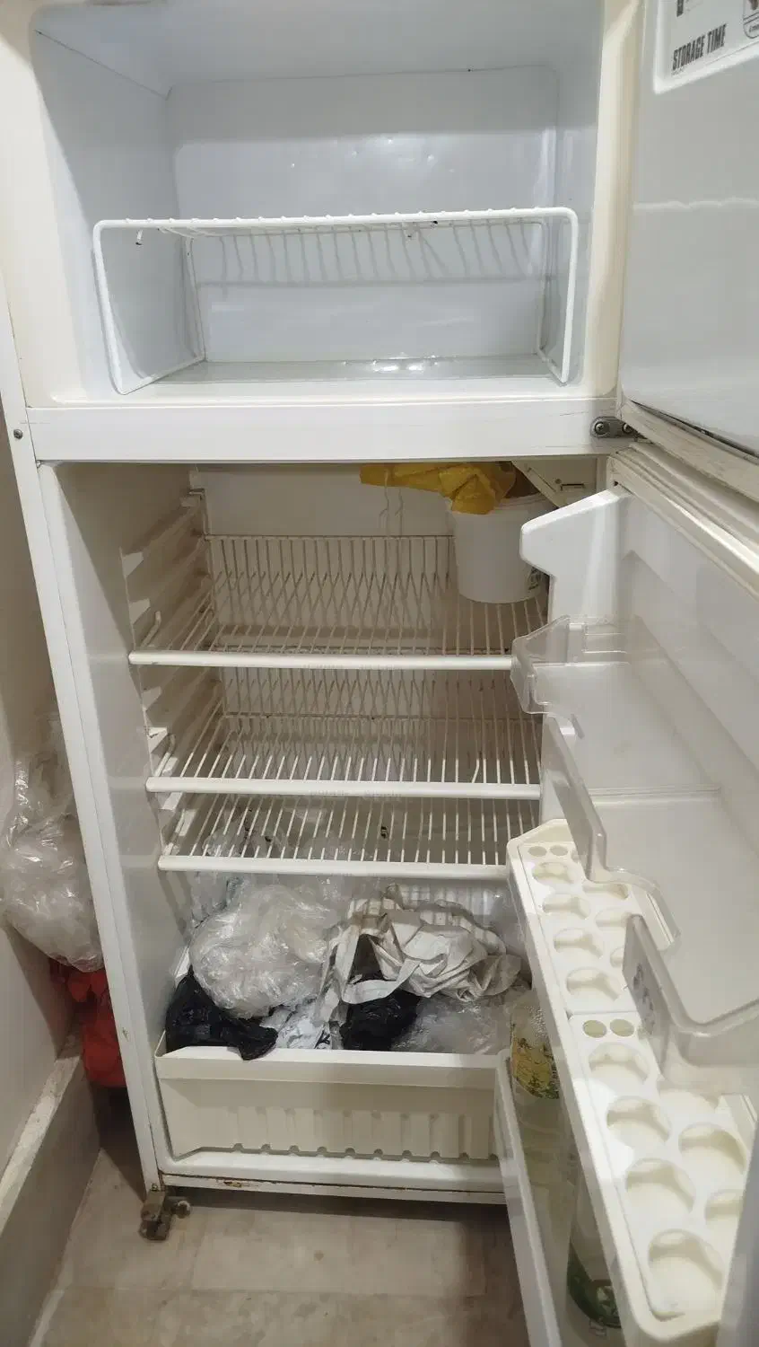 یخچال|یخچال و فریزر|بومهن, |دیوار