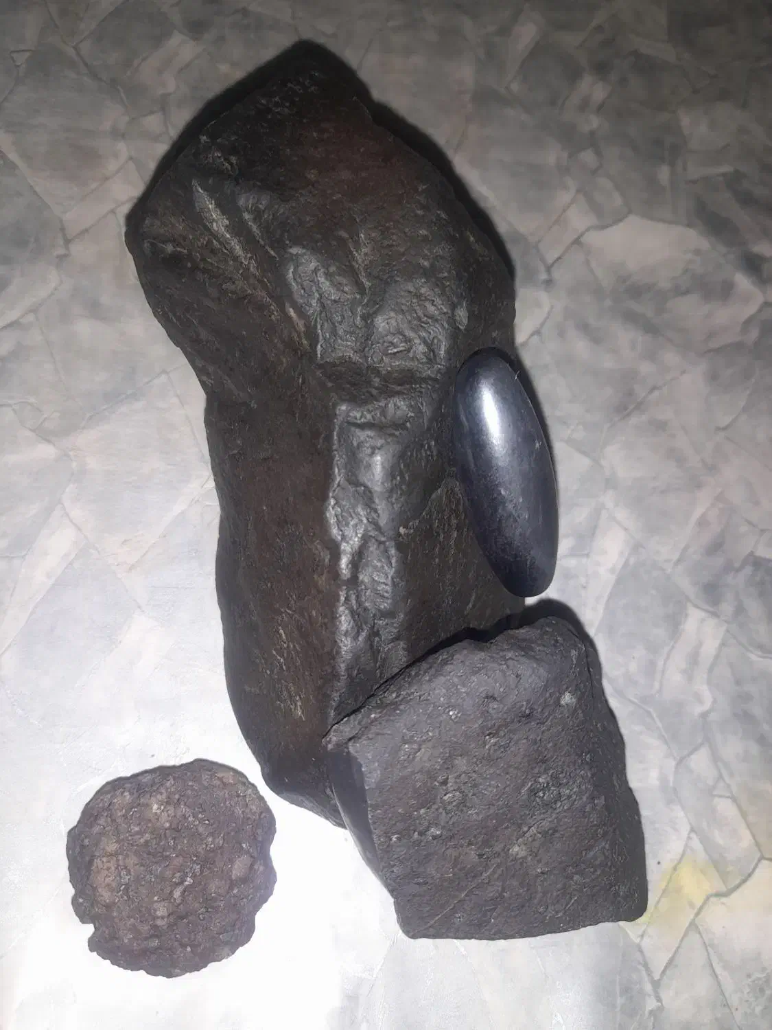 سنگ شهاب|کلکسیون اشیاء عتیقه|قیدار, |دیوار