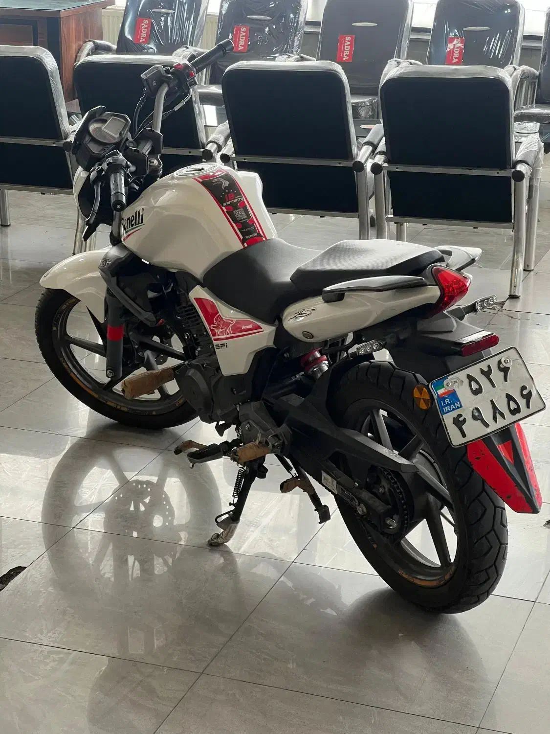 موتورسیکلت۱۷۰سیسی خشک صفرتمیزوخوشگل نقداقساط|موتورسیکلت|تبریز, |دیوار