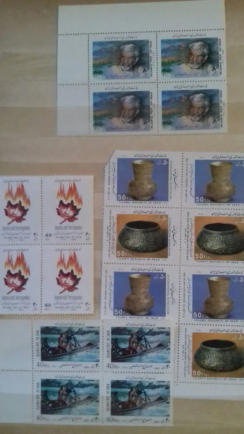 4تا البوم همراه 620 عدد تمبر پهلوی خارجی وسکه 1/2|کلکسیون سکه، تمبر، اسکناس|رشت, شالکو|دیوار