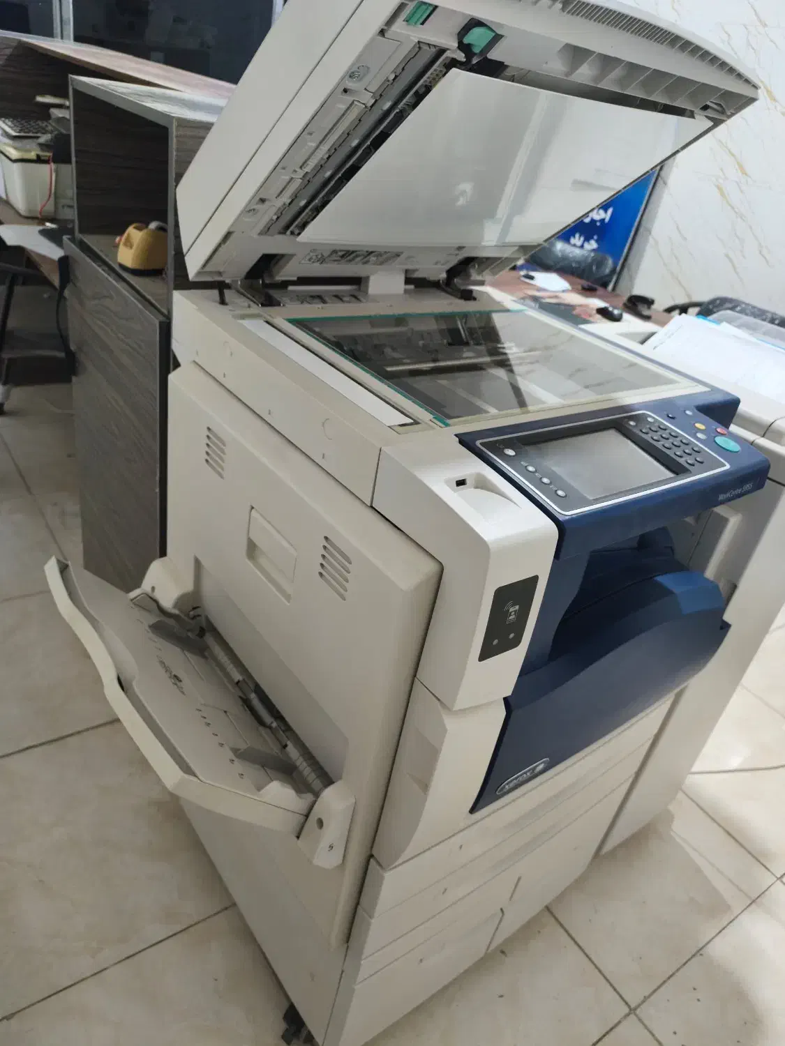 دستگاه کپی زیراکس + یک فینیشر|پرینتر، اسکنر، کپی، فکس|ایرانشهر, |دیوار