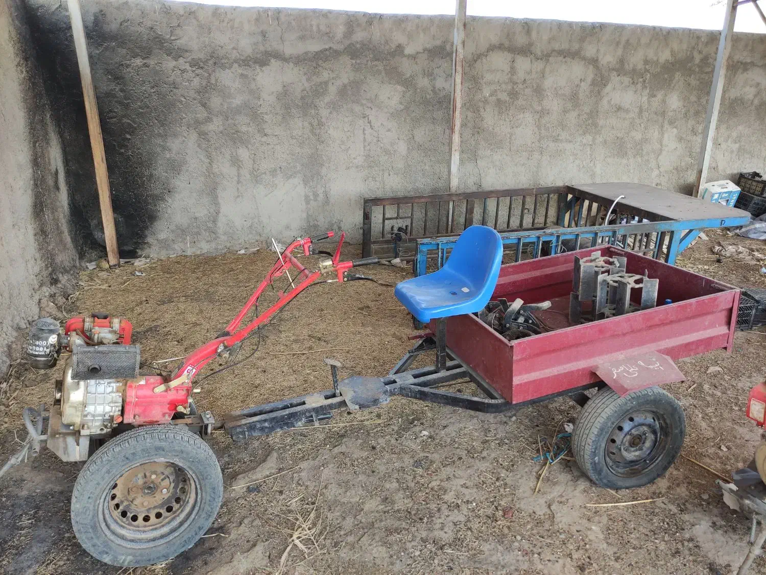 تیلر همراه تریلی|ماشین‌آلات صنعتی|اصفهان, بهارستان|دیوار