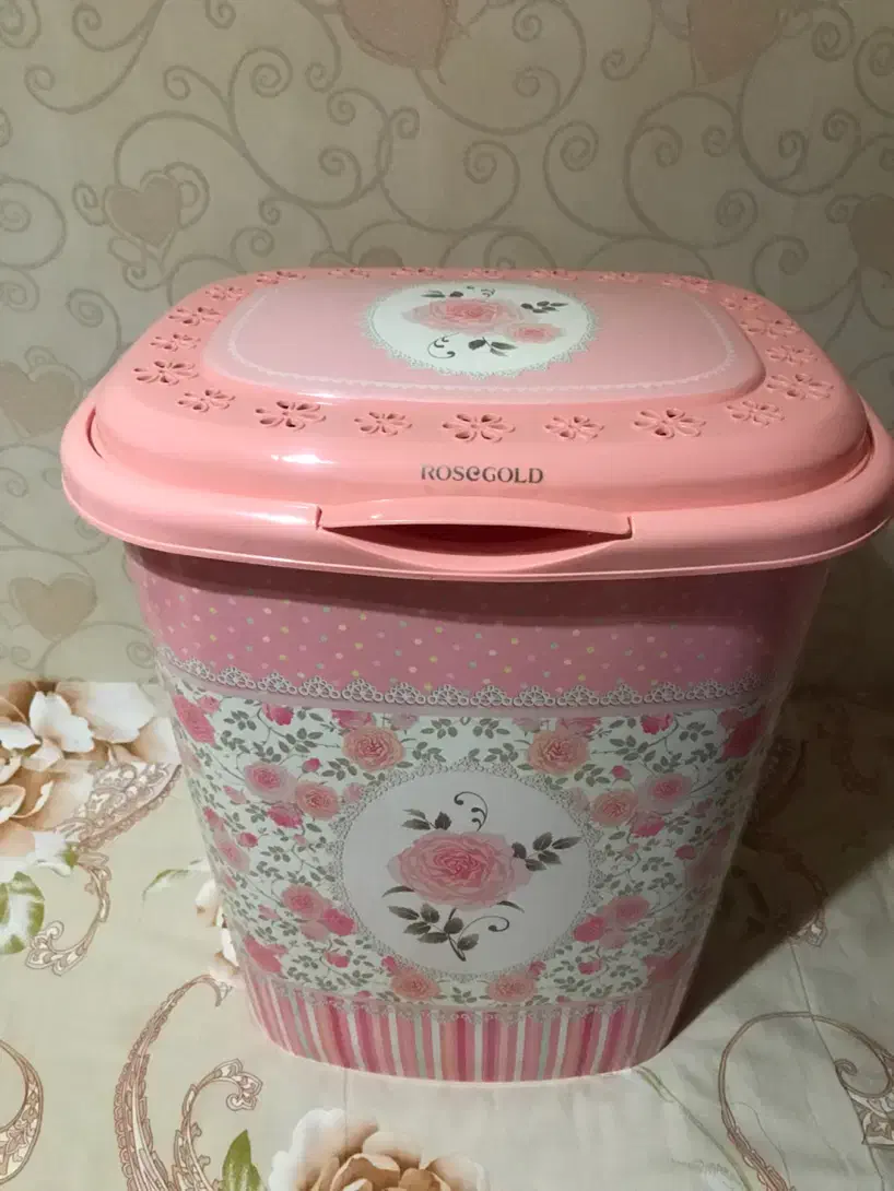 سبد لباس|لوازم حمام|تبریز, |دیوار