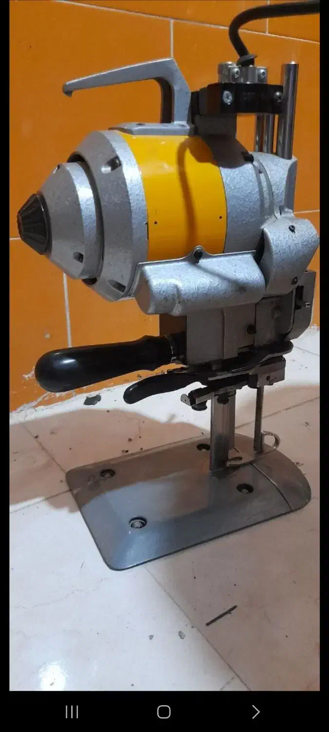 قیچی برقی|چرخ خیاطی و ریسندگی|ایلام, |دیوار